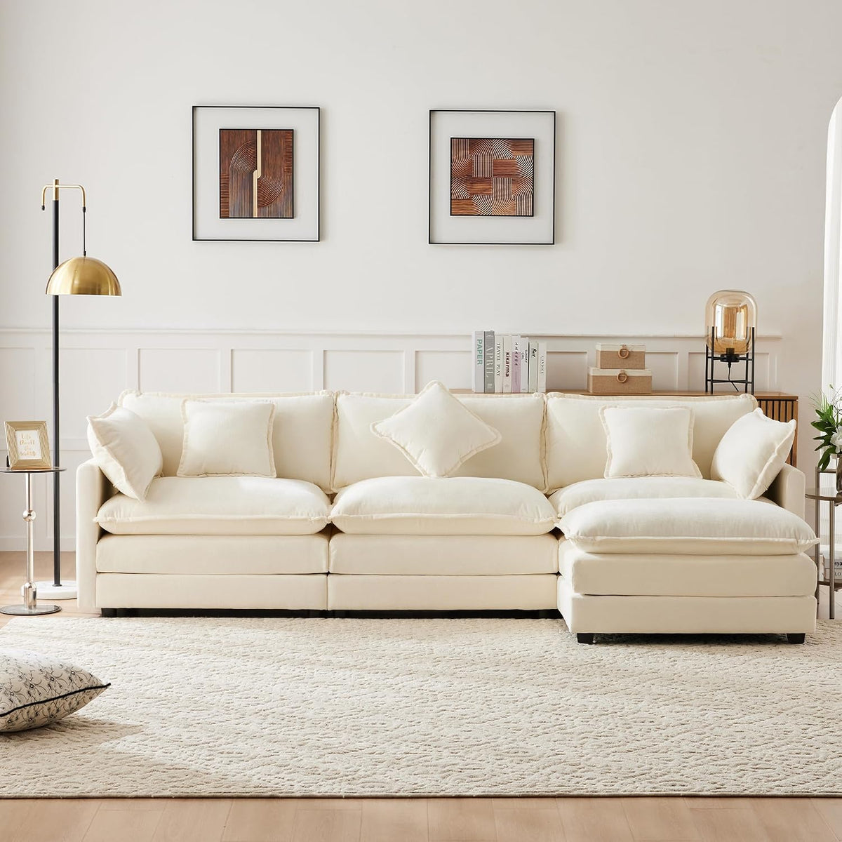 Sofa Idemon, Creme, Modernes Design, Polstermöbel, Chenille-Stoff, Dreisitzer-, Polster, Eck mit Fußstütze, L-förmiges Eck